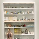 캘리그래피(Ⅱ) | 핫한 전시, 논란의 현대미술 작가 <데이미언 허스트> 개인전.