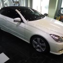 벤츠 / E350 카브리올레 / 흰색 /11년 1월식 / 19,000km / 6,650만원. 이미지