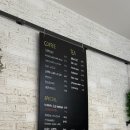 이디어학원 | 런던에서 두쫀쿠 먹기 : 센트럴 카페 DEINE(이디네) / 핀칠리 cafe comma(카페 콤마)