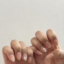 오늘도 빛나는 네일