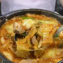 아자아자호프에서 먹은 간장제육볶음+김치찌개 조합 미쳤다