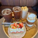 예산여행 ③｜딸기 디저트 맛집 ‘여기서 행복할 것’ 후기 한옥 감성 카페 완벽 정리!