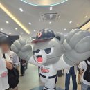 씨유 신천점 | [20250706_7월의 잠실야구장] 두산 베어스 김재호 은퇴식 / 1루 외야 406블럭 9열 시야 / 두산xCU편의점