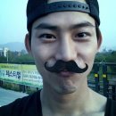콧수염