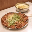 원조주막칡냉면(A.B) | 새롭게 태어난, 뉴트로 예산시장의 맛탐험