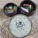 부드러워서 아침식사로 좋은 녹두죽 이미지