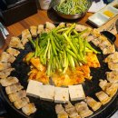 김치무쇠솥뚜껑삼겹살