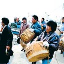 봄의 제전 이미지