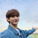 to my serotonin boost ⚡💛 이미지