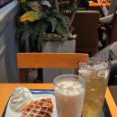 비산사거리 | 이디야 봄 신메뉴 하동매실 그린 티, 비산사거리점 방문 후기