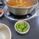 능이버섯닭한마리칼국수전문점 이미지