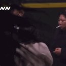 담배 피는 김정은.gif 이미지