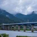 비 개인 후 이미지