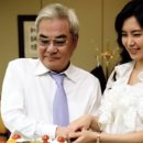 예쁘고 지적인 이미지의 아나운서에서 타락한 아나운서