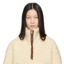 이 마리