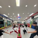 오전 태권도장 이미지