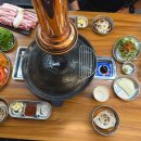 진짜무쇠솥뚜껑삼겹살 상돈 이미지