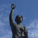 함기용 동상 이미지