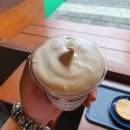 카페우드진 이미지