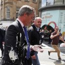 극단 오성 이미지