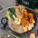 모던한 식당 이미지