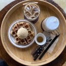 정원이있는 카페 이미지