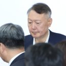 윤석열 “국민참여재판 원치 않습니까” 묻자 고개만 끄덕 이미지