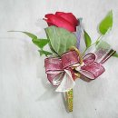 진나인의 장미+잎모란+스마일락스+원두커피+진주+리본(코사지) 이미지