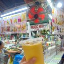 트립포미 | 베트남 호치민 여행 3일차 - 포민 미슐랭 쌀국수, 콩까페, 북스트리트, 명품거리, 공항 자스민 라운지 등