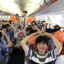 "전 세계에서 유일해요" 외국 승무원들이 말하는 한국인 승객들만의 유별난 특징 BEST4 이미지