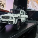 1/18 오토아트 g바겐(g63 amg) 무광흰색팝니다 이미지