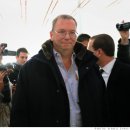 Why Is Google’s Executive Chairman Planning to Visit North Korea? 이미지