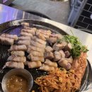 꿀배미할매김치찌개 | 🥩 [천안 신부동 맛집] 33,000원의 행복! 미나리 듬뿍 '할매솥뚜껑삼겹살' 가성비 폭발 후기