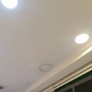 미소짓는안경원 이미지