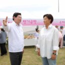 군산복합문화센터 앞 이미지