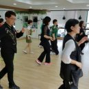 라인댄스 이미지