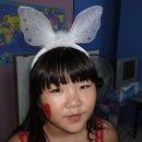 The Girl With A White Feathery Horn.... 이미지