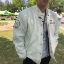 상지영서대학교 | [아머스햄] 상지영서대학교 윤지*님께서 주문하신 백색 스카치자수 과잠바 후기입니다.