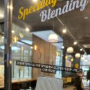 컴포즈커피가산백상스타