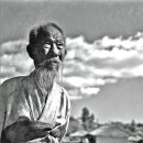 일월산기슭
