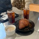 씨유 가락대림점 | 발간 너의 얼굴엔 눈꽃이 흘러내려