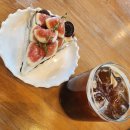 정항우케익카페옥동점 | [울산 옥동 카페 추천] 블랙업커피 옥동점, 분위기 좋은 대형 카페 맛집