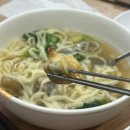 삼원횟집 | 부산 송정해수욕장맛집 [삼원면옥] 물총칼국수 보쌈, 해운대블루라인 해변열차 송정정거장 바로 앞 맛집