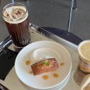 &lt;내돈내산&gt; 부산 광안리 ‘카페인차저 (Caffeine Charger)’-오션뷰 미쳐버린 카페??