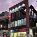 모던한 분위기의 합정 와인바 버건디