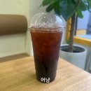 냉정커피 | 시럽과 차이? 메가커피 꿀아메리카노 냉정한 후기와 칼로리 영양정보