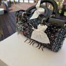 "파리 본사 보냈다더니"...수리맡긴 디올 가방, 동네 수선집에 있었다 이미지