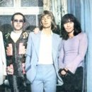 Elton John Band - Funeral For A Friend / Love Lies Bleeding (LIVE 1977, 강추) 이미지