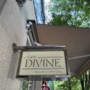 커피디바인 | [미금역 카페]CAFE DIVINE(카페 디바인) 방문 후기: 밀크 빙수와 야외 테라스 뷰까지 완벽 총정리