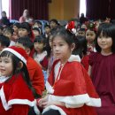 Jingle bells, jingle bells rock! Friday’s Christmas celebration 이미지